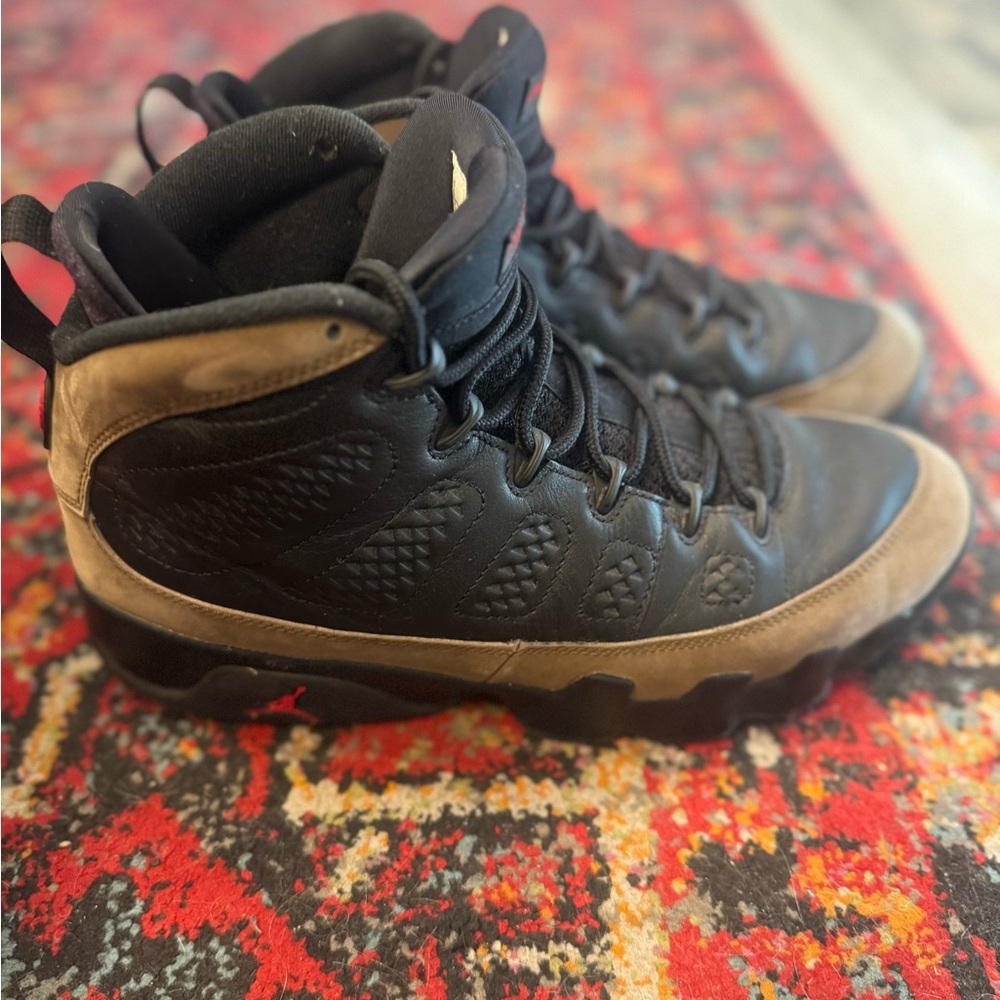 Jordan 9 olive men’s size 10